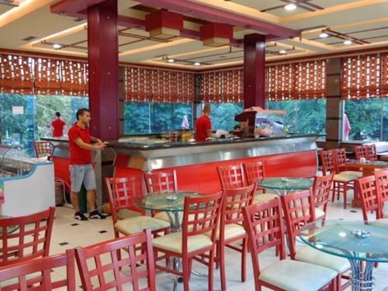 Hotel Piazza Peshkopi Ngoại thất bức ảnh